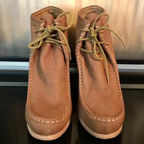 Vintage  Dolce Vita Platform Ankle Bootie - Picture 2 of 4